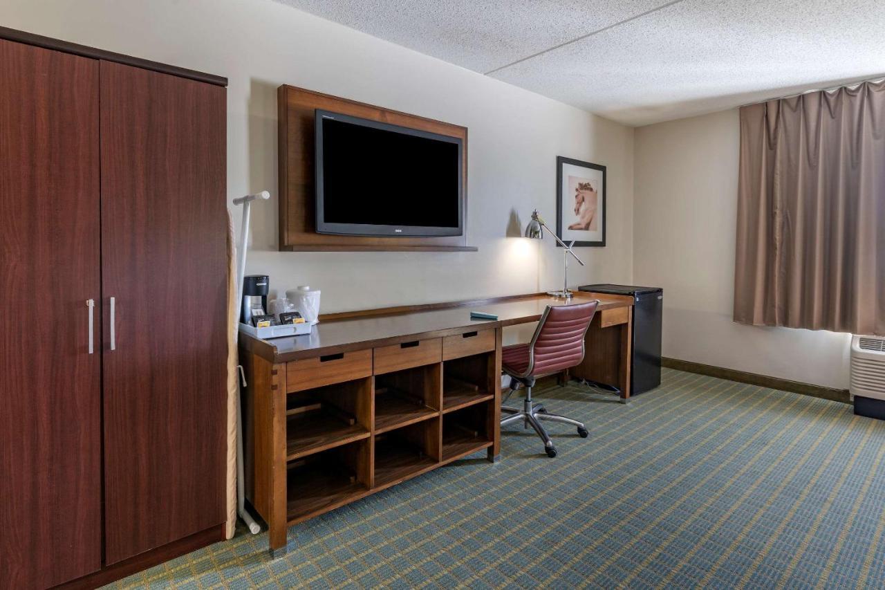 Inn Quality -horse Park