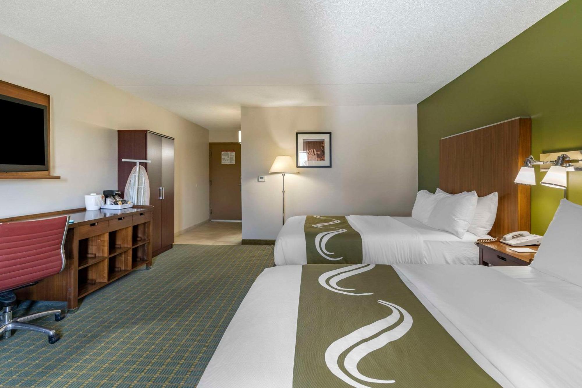 Inn Quality -horse Park 4*